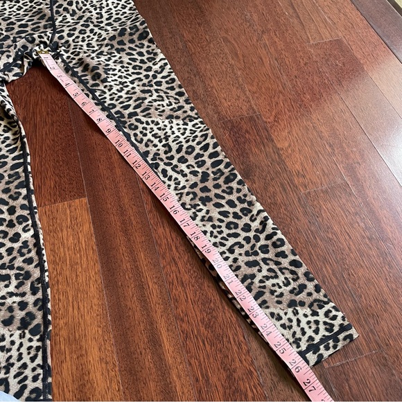 Spiritual Gangster Perfect High Waisted Leggings Leopard Animal Print Size Small - Picture 12 of 12